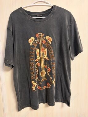 Oversized Nashville Music Fest Graphic Tee